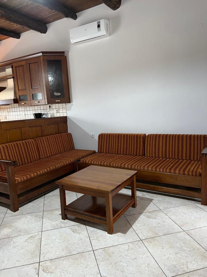 Serenity Resort Vrísai Екстериор снимка