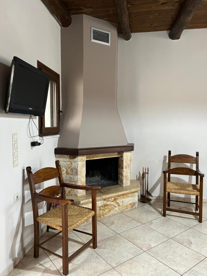 Serenity Resort Vrísai Екстериор снимка